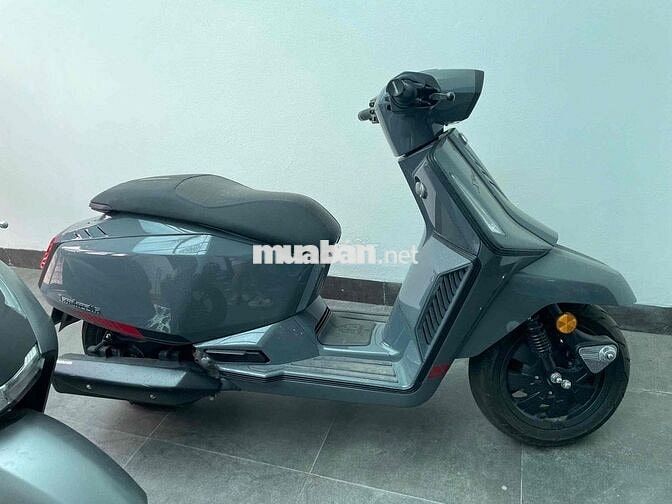 Lambretta X125 Xám