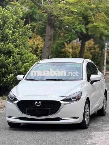 Mazda Mazda 2 Luxubu 2020 Trắng Tự động 61.000 Km
