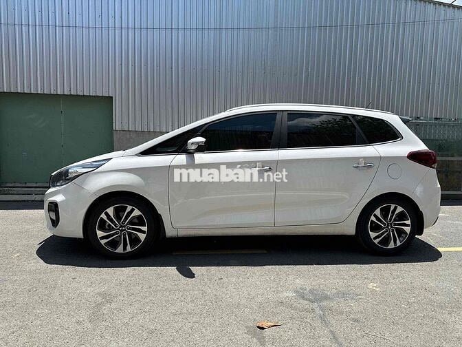Kia Rondo 2018 Trắng Số tự động