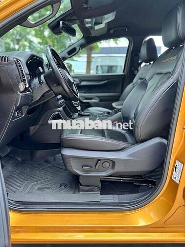 Ford Ranger Wildtrak 2023 Vàng 46000 km