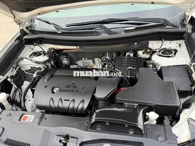 Mitsubishi Outlander 2.0 Premium 2021