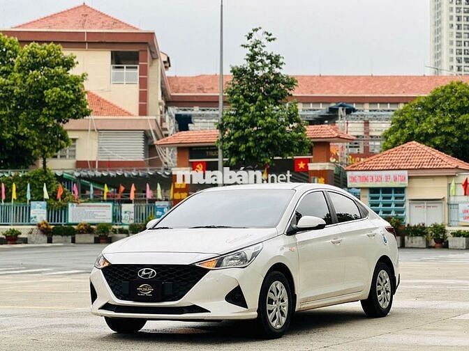 Hyundai Accent 2023 1.4 MT Base Trắng 45.000 km