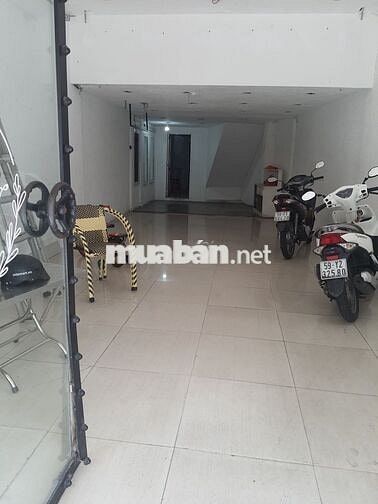 Cho thuê mặt bằng mặt tiền 496 Lê Văn Sỹ Q3
