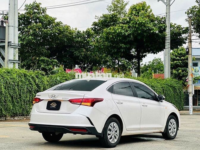 Hyundai Accent 2023 1.4 MT Base Trắng 45.000 km