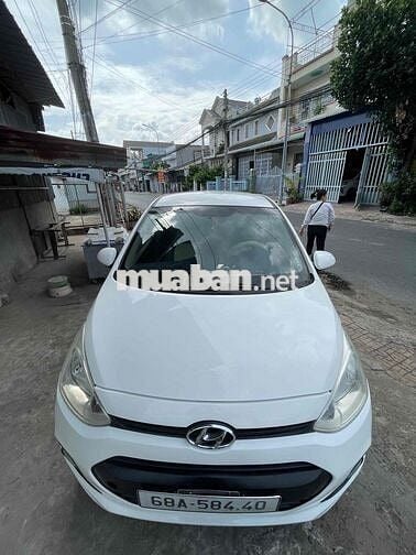 Hyundai Grand i10 2016 Trắng 180.000 km
