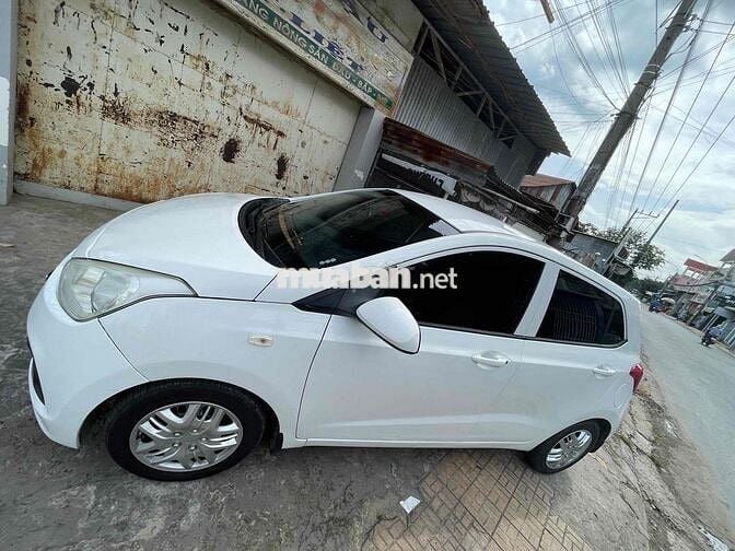 Hyundai Grand i10 2016 Trắng 180.000 km