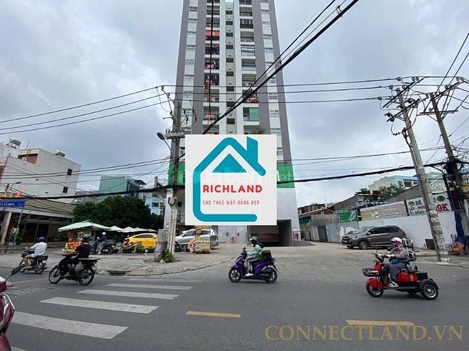 Cho thuê lầu 1 TTTM CC Gia Phát, góc 2 MT 435 Lê Đức Thọ, Gò Vấp