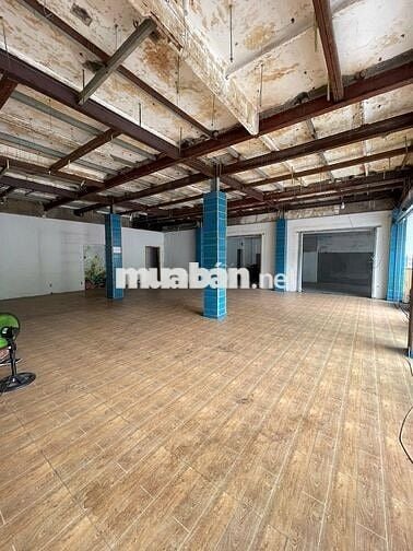 CHO THUÊ MẶT BẰNG 20M MẶT TIỀN KHU KINH DOANH SANG TRỌNG QUẬN 3