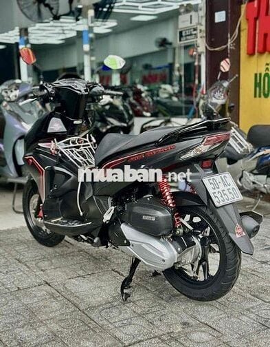 Honda Air Blade 2018 10 năm kỷ niệm Đen