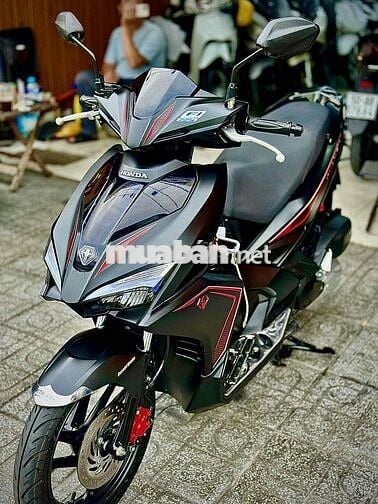 Honda Air Blade 2018 10 năm kỷ niệm Đen