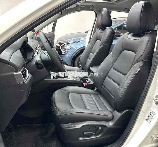 Mazda CX-5 Premium 2023 Trắng 30.000 km