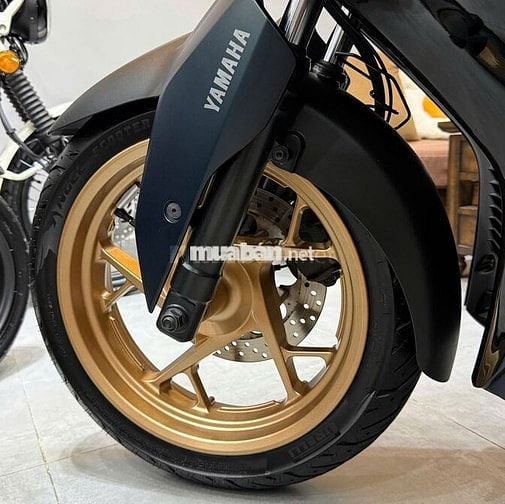 Yamaha X-max 300 2023 BSTP