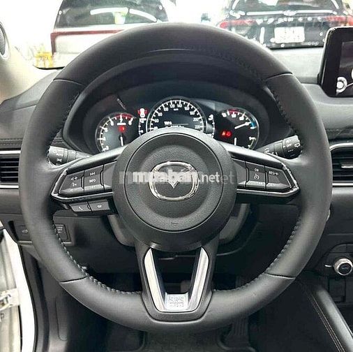 Mazda CX-5 Premium 2023 Trắng 30.000 km