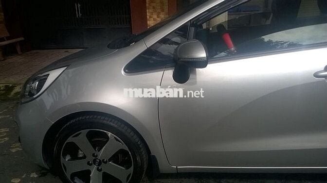 KIA RIO HATCHBACK 2013_  Bạc đi  99.000 km