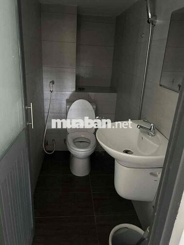 VĂN PHÒNG CHO THUÊ K300 - CỘNG HOÀ - 2 MT
