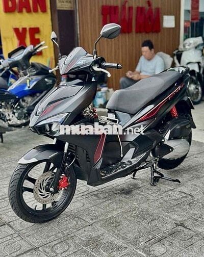 Honda Air Blade 2018 10 năm kỷ niệm Đen