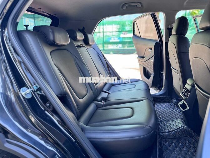 Hyundai Creta 2023 1.5 Đặc biệt Đen 20.000km