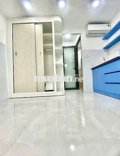 CHO THUÊ NHÀ Q10, HẺM XE HƠI, 1 Trệt, 2 Lầu, sân thượng, 2PN, 3WC