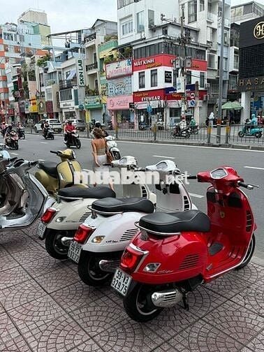 Piaggio Vespa GTS 125 2021 mẫu mới Led chính chủ