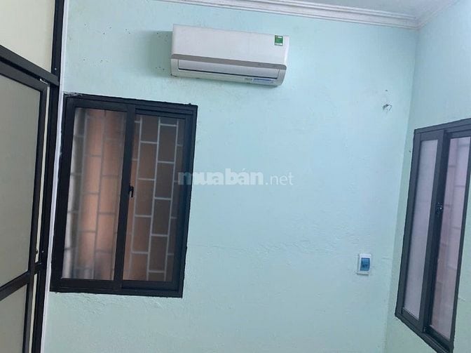 Chính chủ cho thuê nhà ngõ 107B Tôn Đức Thắng, nhà 4 tầng