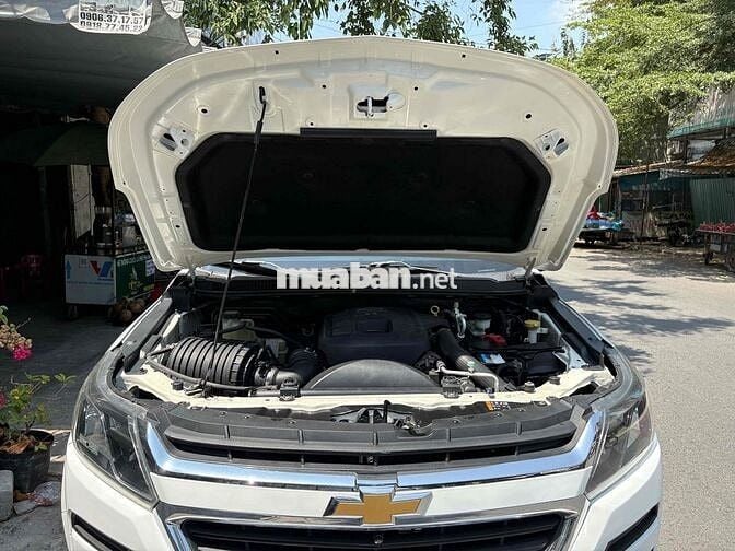 Chevrolet Trailblazer LT Trắng 7 chỗ Số tự động