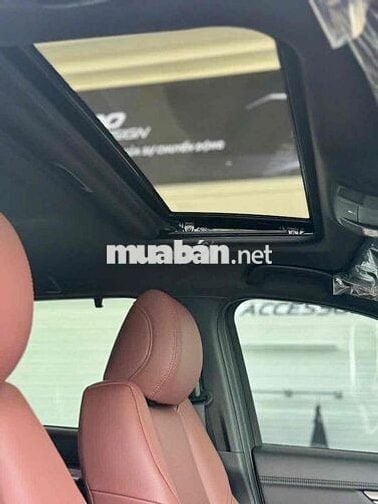 Mazda CX-8 Tặng Bảo hiểm vật chất, giảm giá sâu