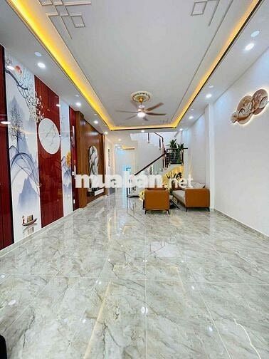 NHÀ ĐẸP MỚI – TRUNG  TÂM QUẬN 7 - Đi Bộ Đến Crescent Mall , Hồ Bá Nguy