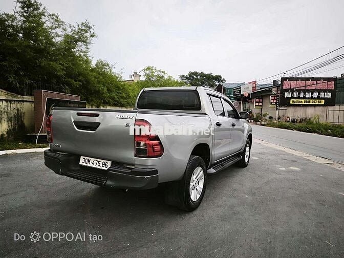 Toyota Hilux Bạc 5 chỗ 145.229 km