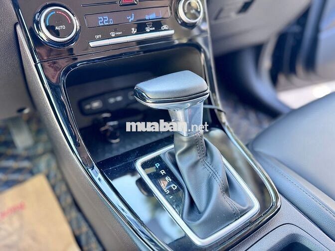 Hyundai Creta 2023 1.5 Đặc biệt Đen 20.000km