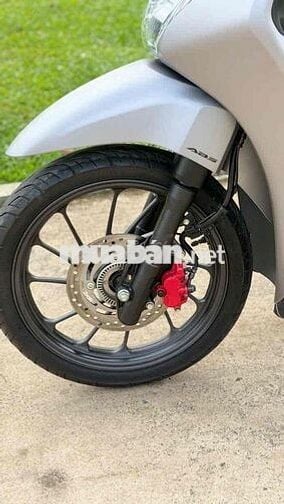 Honda SH Mode ABS Bản Đặc Biệt Bạc 6.200 km