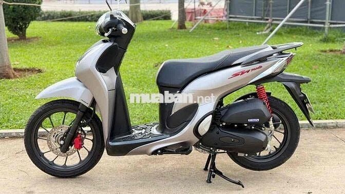 Honda SH Mode ABS Bản Đặc Biệt Bạc 6.200 km