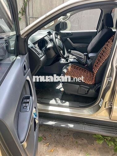 Ford Ranger XLS 2.2L 4x2-MT 2017 Vàng cát