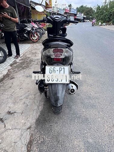 Yamaha Luvias GTX Xanh đen