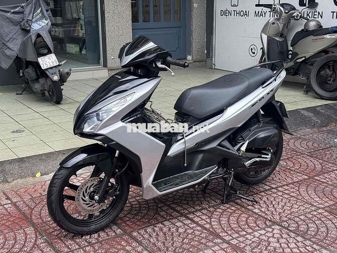Honda Air Blade 125 2014 Bạc