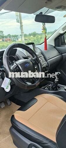 Ford Ranger XLS 2016 Vàng cát 149.278 km