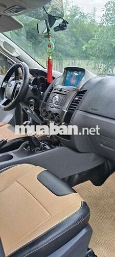 Ford Ranger XLS 2016 Vàng cát 149.278 km