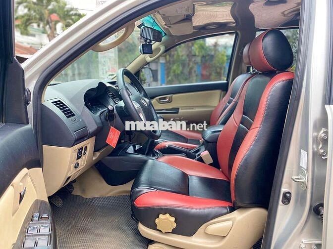 Toyota Fortuner 2016 Dầu 128000km Bạc