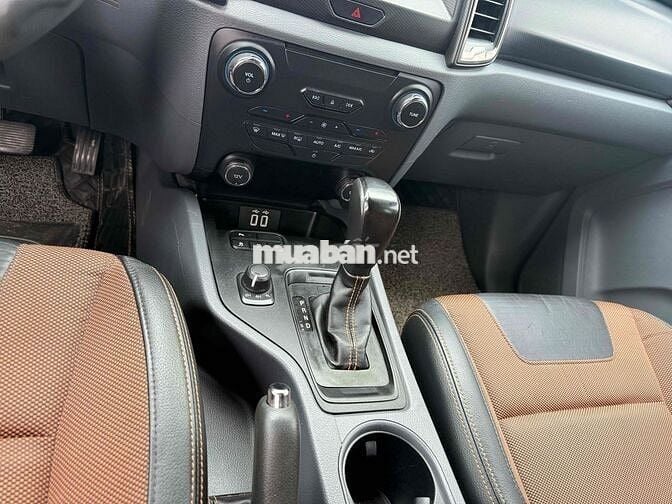 Ford Ranger Wildtrak 2017 Dầu Tự động Cam 80000 km