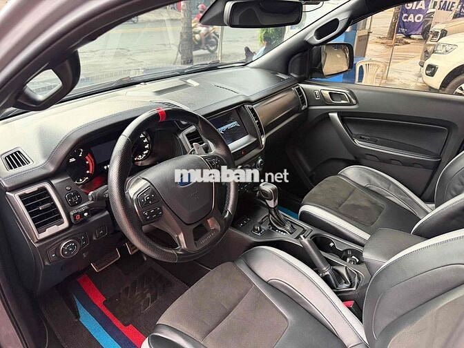 Ford Raptor 2021_ 50.000km Xám