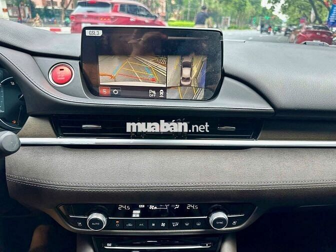 Mazda 6 Signature Premium 2022 Trắng | 64,000 Km
