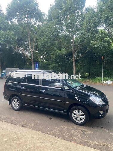 Toyota Innova 2006 Đen 7 chỗ