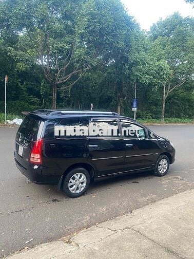 Toyota Innova 2006 Đen 7 chỗ