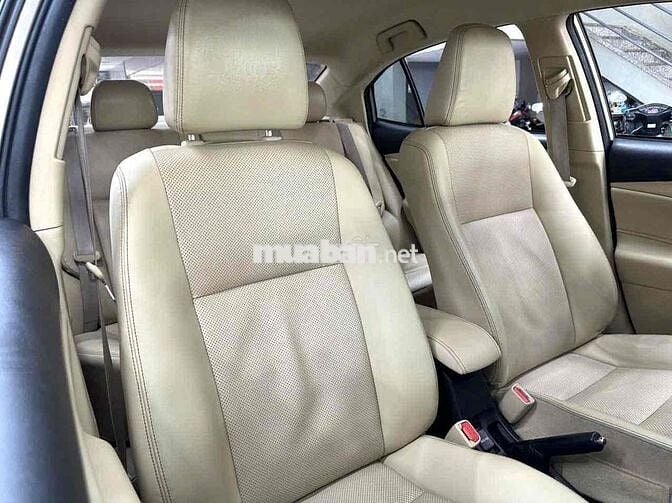 Toyota Vios Bản G 2022 Vàng Cát 8 Vạn km