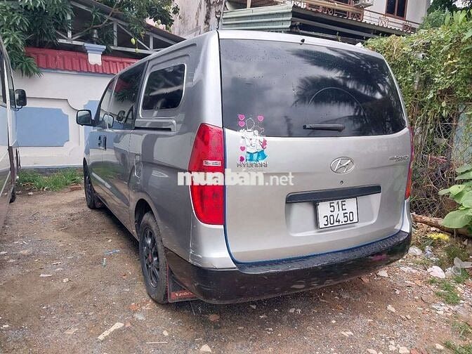 Hyundai Starex Van 6 chổ,2013 Số sàn Bạc