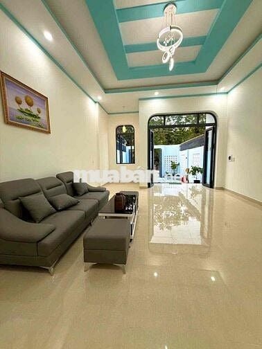 BÁN NHÀ DT RỘNG,GIÁ TỐT, GẦN TRUNG TÂM TDM