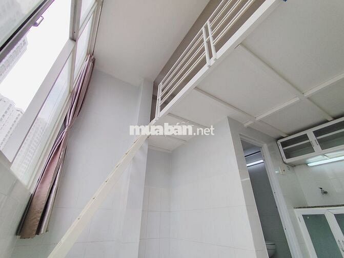 BAN CÔNG, 𝐆Á𝐂 𝐋Ẫ𝐍, ĐẦU DÃY, CỬA KÍNH 𝐕𝐈𝐄𝐖 thành phố (🏘️trọ Anh Vinh)