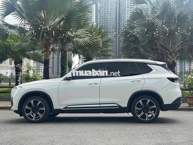 Vinfast Lux SA Premium 2022 -Trắng - 5v8km