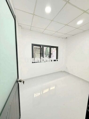 Nhà Huỳnh Tấn Phát, TT Nhà Bè. 3,2m x 7,5m, trệt lầu 2pn, 2 wc