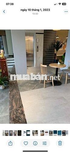 Khối nhà 1 trệt 2 lầu + sân thượng 1100m2