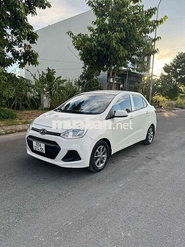 Hyundai i10 2015 Trắng 5 chỗ